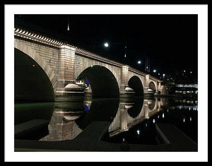 London Bridge Stillness #1 - Framed Print