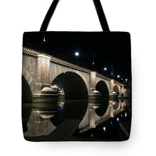 London Bridge Stillness #1 - Tote Bag